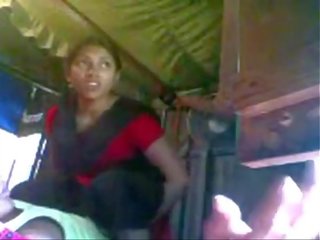 Hinduskie młody doskonały bhabhi pieprzyć przez devor w sypialnia secretly rekord - wowmoyback
