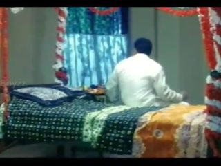 Newly Couple Making Suhagraat In Indian Style --